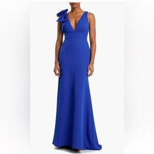 Mac Duggal Bow Shoulder V-neck Gown